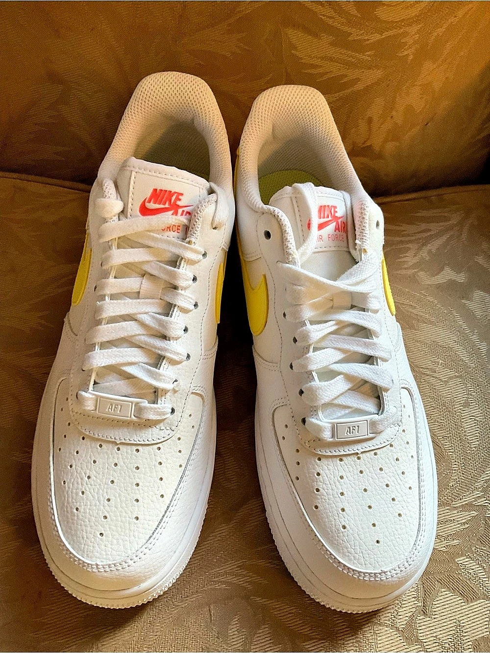 Nike Air Force 1 Low Sneakers White & Yellow Like New